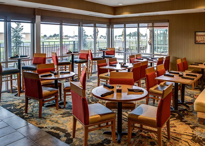 Doubletree By Hilton West Sanford Medical Center Area Hotel Fargo