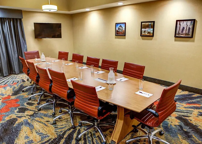 Hotel Doubletree By Hilton West Sanford Medical Center Area Fargo