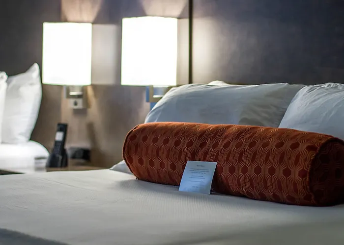 Hotel Doubletree By Hilton West Sanford Medical Center Area 4*