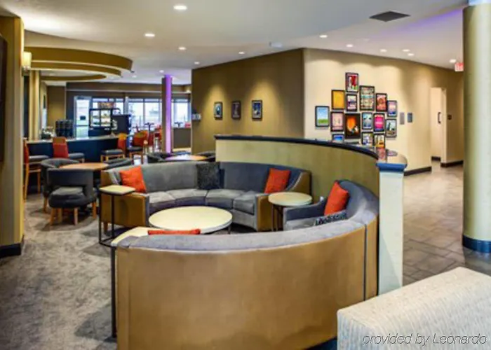Hotel Doubletree By Hilton West Sanford Medical Center Area