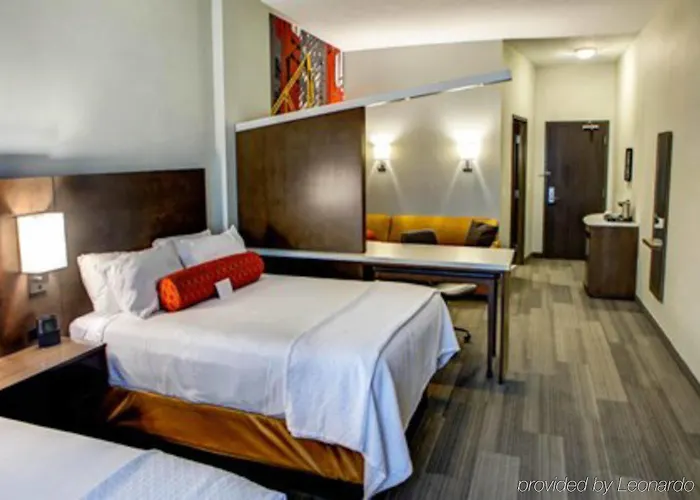 Doubletree By Hilton West Sanford Medical Center Area Hotel