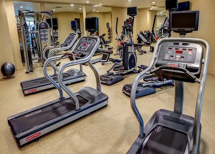 Hotel Doubletree By Hilton West Sanford Medical Center Area 4*